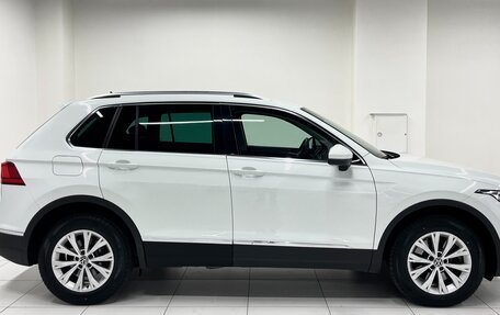 Volkswagen Tiguan II, 2021 год, 3 400 000 рублей, 11 фотография