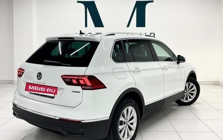 Volkswagen Tiguan II, 2021 год, 3 400 000 рублей, 3 фотография