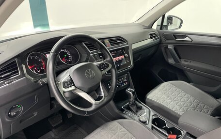Volkswagen Tiguan II, 2021 год, 3 400 000 рублей, 22 фотография