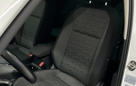 Volkswagen Tiguan II, 2021 год, 3 400 000 рублей, 21 фотография