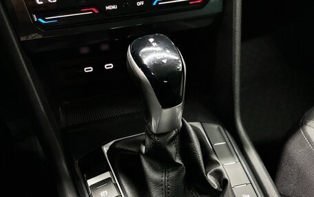 Volkswagen Tiguan II, 2021 год, 3 400 000 рублей, 25 фотография