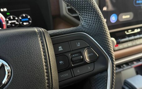 Toyota Sequoia, 2026 год, 15 990 000 рублей, 14 фотография