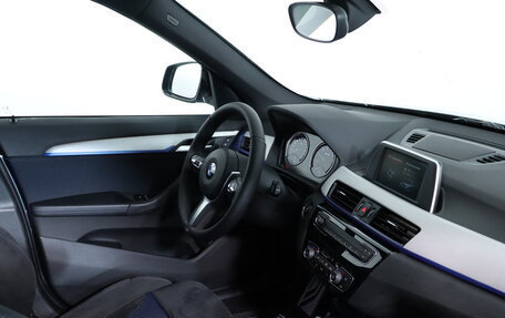 BMW X1, 2018 год, 2 400 000 рублей, 11 фотография