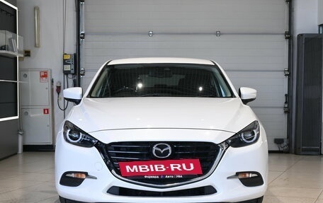 Mazda Axela, 2018 год, 1 295 000 рублей, 2 фотография