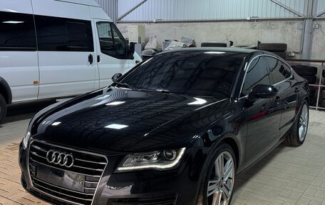 Audi A7, 2011 год, 1 880 000 рублей, 18 фотография