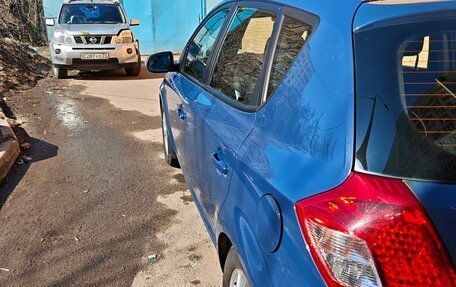 KIA cee'd I рестайлинг, 2011 год, 650 000 рублей, 3 фотография