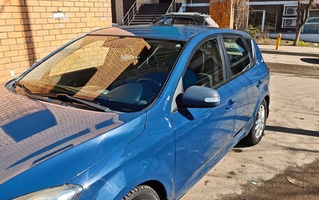 KIA cee'd I рестайлинг, 2011 год, 650 000 рублей, 2 фотография
