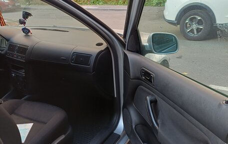 Volkswagen Golf IV, 2003 год, 310 000 рублей, 10 фотография
