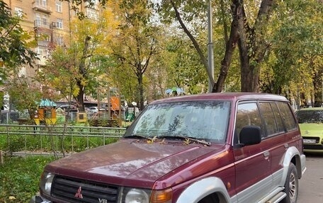 Mitsubishi Pajero III рестайлинг, 1991 год, 300 000 рублей, 1 фотография