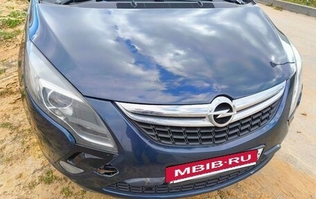 Opel Zafira C рестайлинг, 2012 год, 750 000 рублей, 9 фотография
