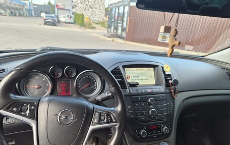 Opel Insignia II рестайлинг, 2010 год, 800 000 рублей, 3 фотография