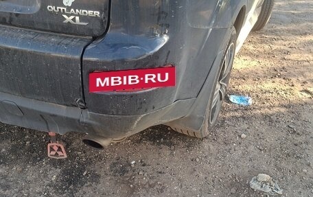 Mitsubishi Outlander III рестайлинг 3, 2010 год, 950 000 рублей, 12 фотография