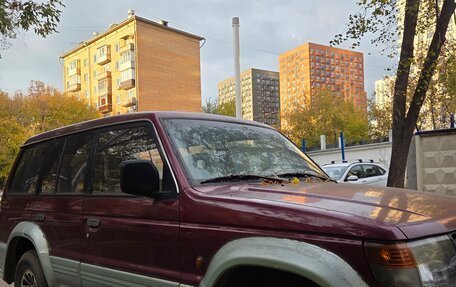 Mitsubishi Pajero III рестайлинг, 1991 год, 300 000 рублей, 2 фотография