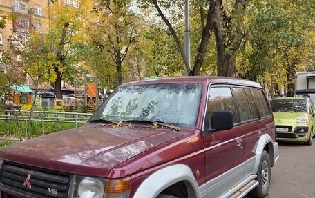 Mitsubishi Pajero III рестайлинг, 1991 год, 300 000 рублей, 4 фотография