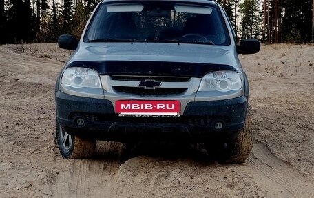 Chevrolet Niva I рестайлинг, 2011 год, 330 000 рублей, 5 фотография