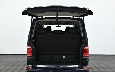 Volkswagen Multivan T6 рестайлинг, 2019 год, 3 249 000 рублей, 5 фотография