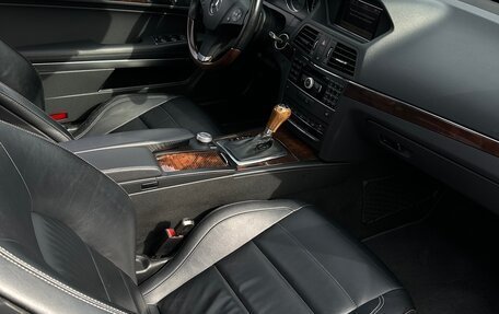 Mercedes-Benz E-Класс, 2011 год, 1 350 000 рублей, 21 фотография