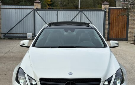 Mercedes-Benz E-Класс, 2011 год, 1 350 000 рублей, 16 фотография