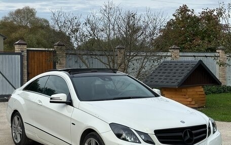 Mercedes-Benz E-Класс, 2011 год, 1 350 000 рублей, 15 фотография