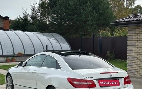 Mercedes-Benz E-Класс, 2011 год, 1 350 000 рублей, 18 фотография