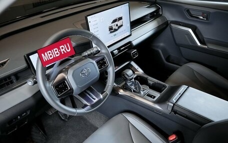 Toyota RAV4, 2026 год, 4 500 000 рублей, 11 фотография