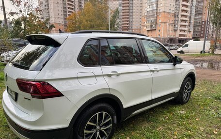 Volkswagen Tiguan II, 2018 год, 2 450 000 рублей, 5 фотография