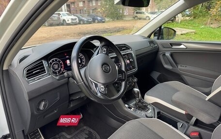 Volkswagen Tiguan II, 2018 год, 2 450 000 рублей, 12 фотография