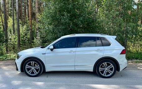 Volkswagen Tiguan II, 2017 год, 2 670 000 рублей, 2 фотография