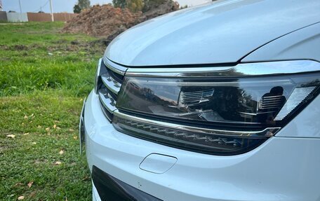 Volkswagen Tiguan II, 2017 год, 2 670 000 рублей, 7 фотография