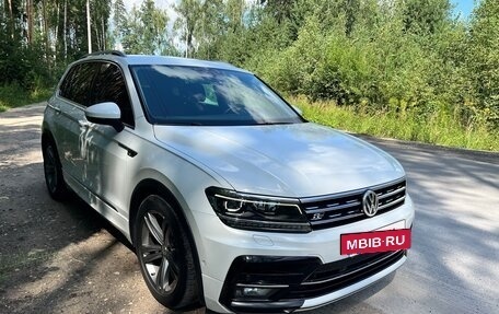 Volkswagen Tiguan II, 2017 год, 2 670 000 рублей, 10 фотография