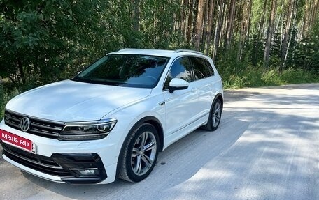 Volkswagen Tiguan II, 2017 год, 2 670 000 рублей, 9 фотография