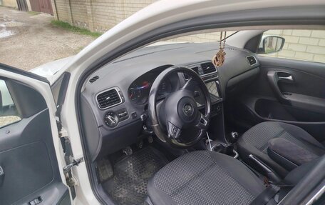 Volkswagen Polo VI (EU Market), 2012 год, 450 000 рублей, 5 фотография