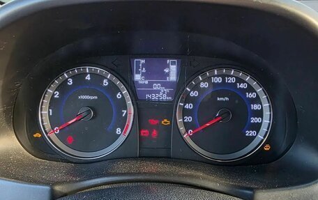 Hyundai Solaris II рестайлинг, 2016 год, 730 000 рублей, 9 фотография