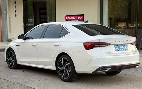 Skoda Octavia IV, 2023 год, 1 580 000 рублей, 5 фотография