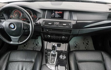 BMW 5 серия, 2015 год, 2 549 000 рублей, 11 фотография