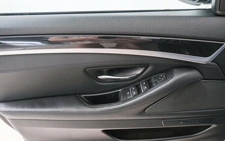 BMW 5 серия, 2015 год, 2 549 000 рублей, 21 фотография