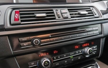 BMW 5 серия, 2015 год, 2 549 000 рублей, 17 фотография