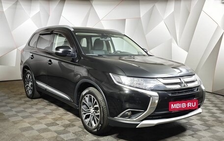 Mitsubishi Outlander III рестайлинг 3, 2018 год, 1 781 000 рублей, 3 фотография