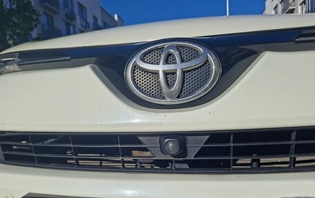 Toyota RAV4, 2015 год, 2 650 000 рублей, 10 фотография