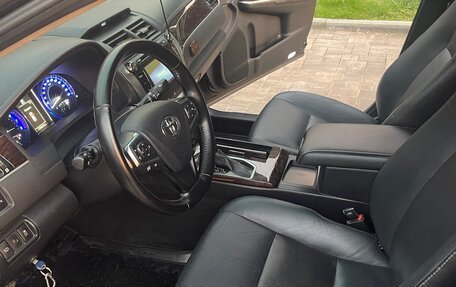 Toyota Camry, 2016 год, 2 100 000 рублей, 10 фотография