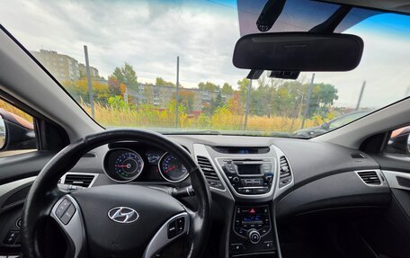 Hyundai Elantra V, 2015 год, 855 000 рублей, 6 фотография