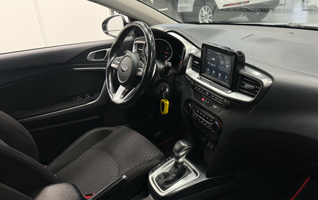 KIA cee'd III, 2019 год, 1 640 000 рублей, 8 фотография