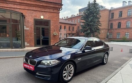 BMW 5 серия, 2015 год, 2 050 000 рублей, 1 фотография