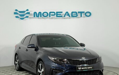 KIA Optima IV, 2018 год, 1 800 000 рублей, 3 фотография