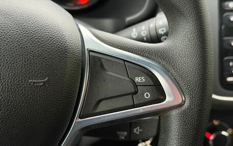 Renault Sandero II рестайлинг, 2019 год, 1 299 000 рублей, 14 фотография