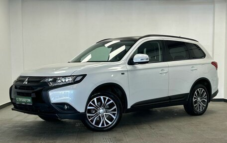 Mitsubishi Outlander III рестайлинг 3, 2016 год, 1 950 000 рублей, 1 фотография