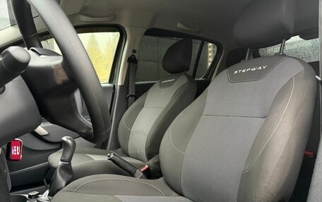 Renault Sandero II рестайлинг, 2019 год, 1 299 000 рублей, 17 фотография