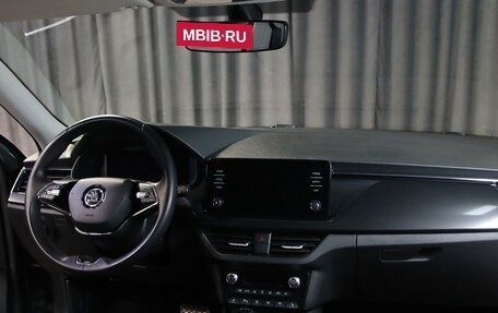 Skoda Rapid II, 2021 год, 1 449 000 рублей, 5 фотография