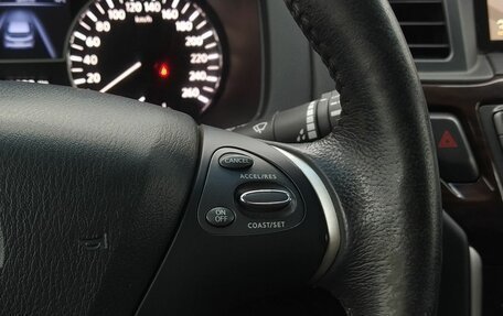 Nissan Pathfinder, 2015 год, 1 819 000 рублей, 8 фотография