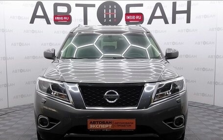 Nissan Pathfinder, 2015 год, 1 819 000 рублей, 2 фотография